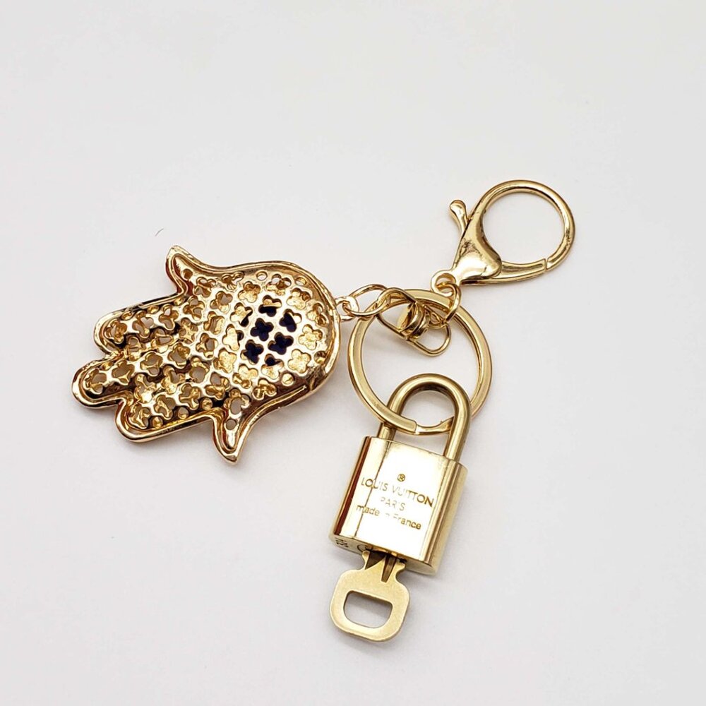 Louis Vuitton Gold Lock 🔒 Authentic LV Key + Unbranded Evil Eye Bag Charm - Picture 4 of 7